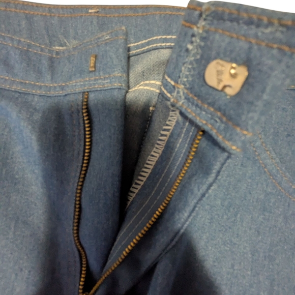 Wrangler Men's Blue Stretch Jeans. Size 40x32. NWT. - Picture 6 of 9